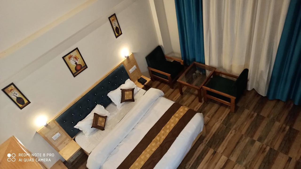 Hotel Hillside View Manāli Екстериор снимка